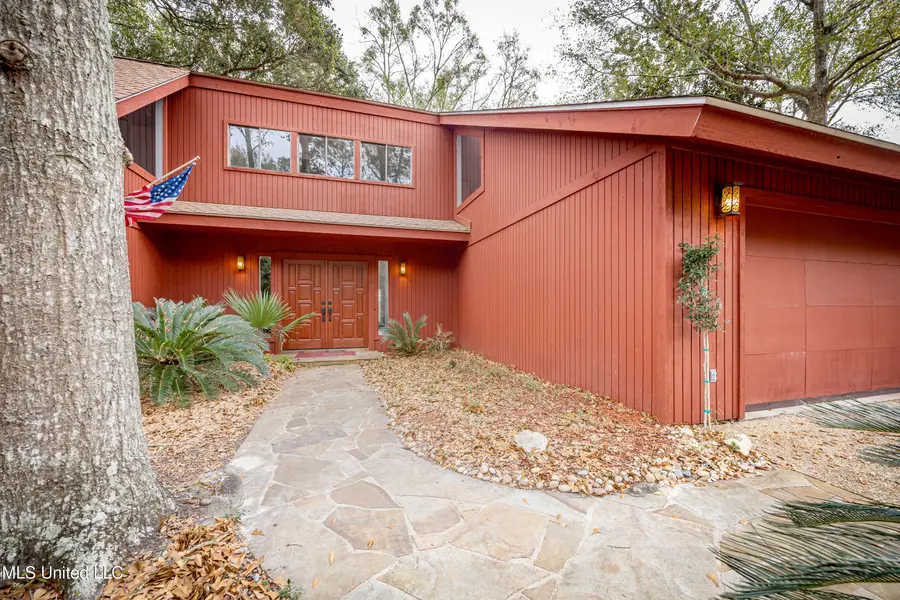 110 Simon Boulevard, Ocean Springs, MS 39564 - Image #2