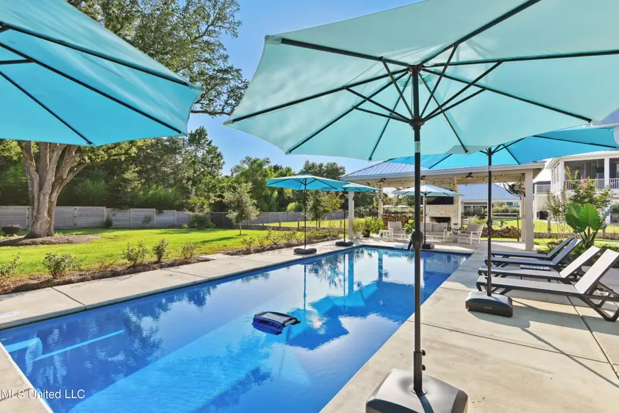 209 Nicholson Avenue, Waveland, MS 39576 - Image #3