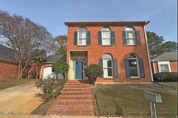 58 Robinwood Place, Jackson, MS 39211