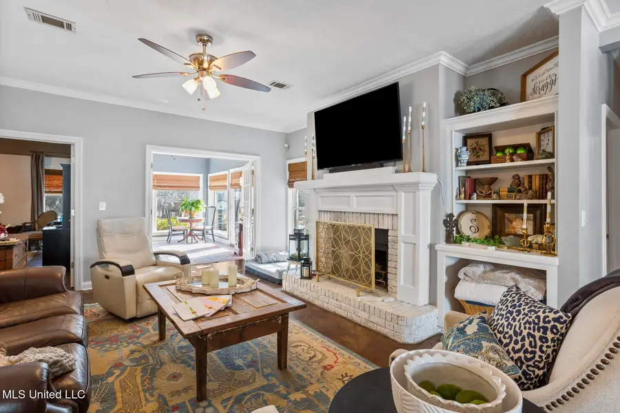 819 W Deerfield Drive, Canton, MS 39046 - Image #3