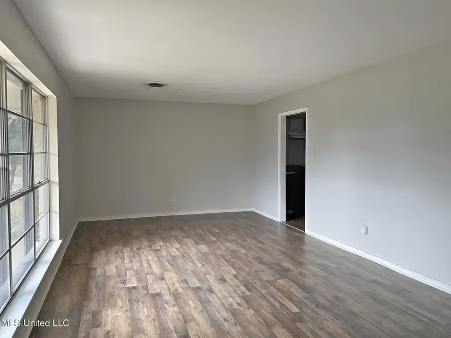 6145 Garraway Circle, Ocean Springs, MS 39564 - Image #2