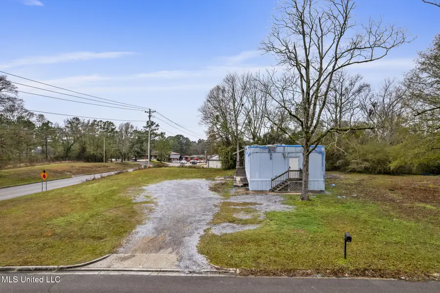 4805 W 4th Street, Hattiesburg, MS 39402 - #3