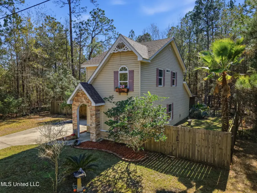 221 Music Street, Waveland, MS 39576 - Image #2