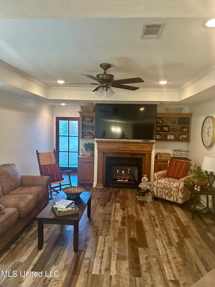 1208 Fisher Park Street Park, Brookhaven, MS 39601 - #2