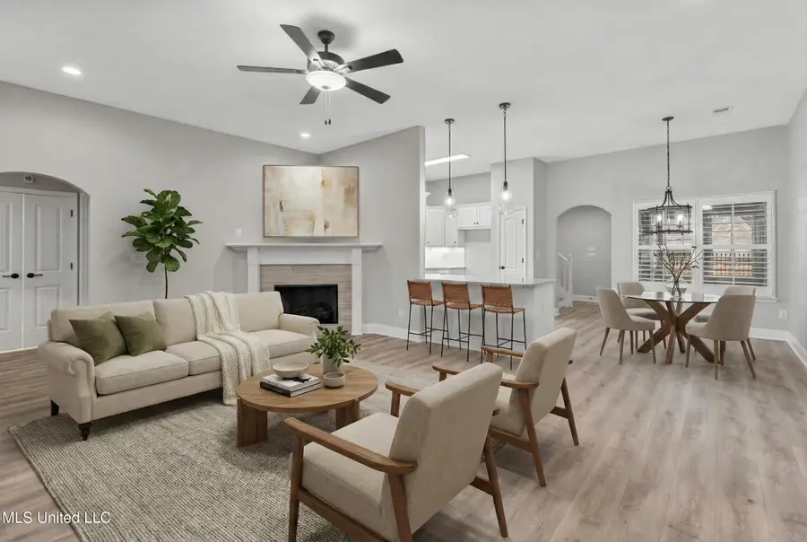 5906 W Foxdale Loop, Southaven, MS 38672 - Image #2