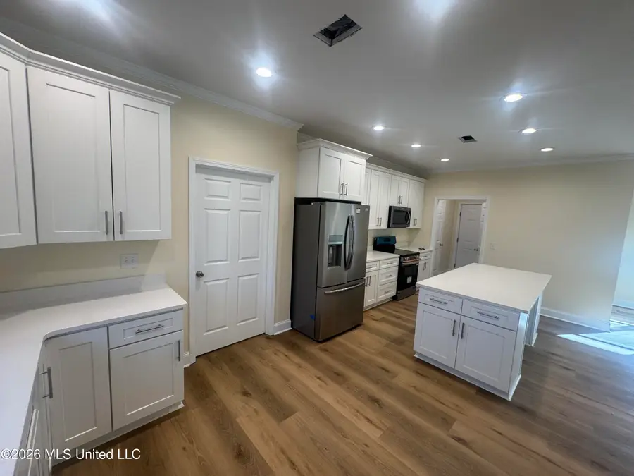 5252 Skylark Drive, Byram, MS 39272 - #3