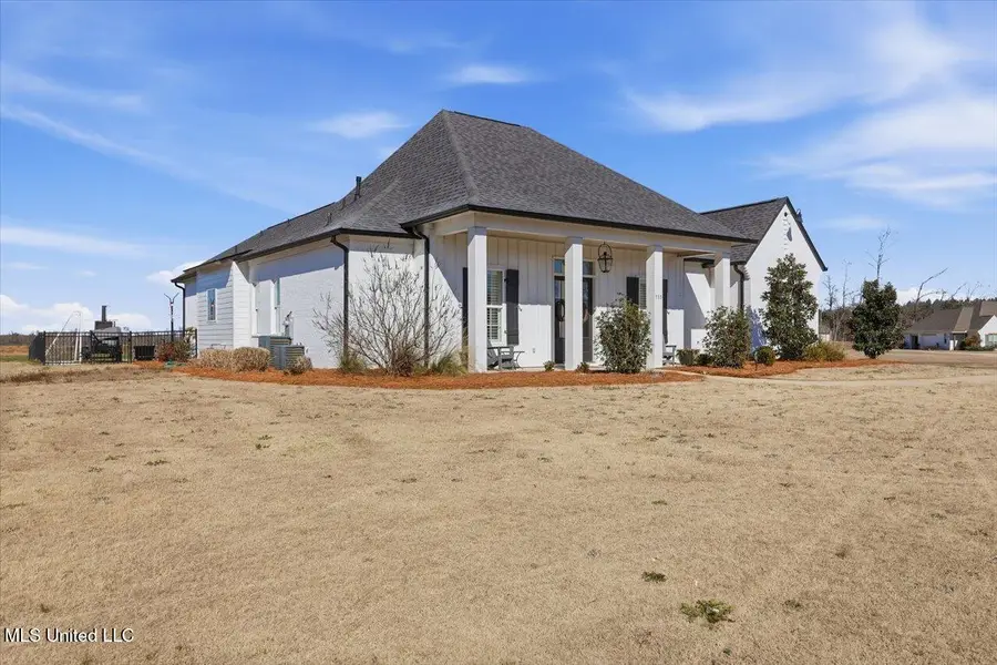 735 Cotton Creek Trail, Brandon, MS 39047 - Image #2