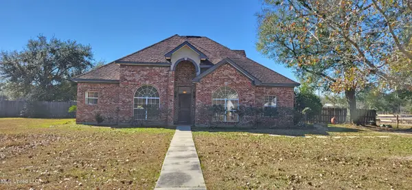 17139 Fenton Dedeaux Road, Kiln, MS 39556