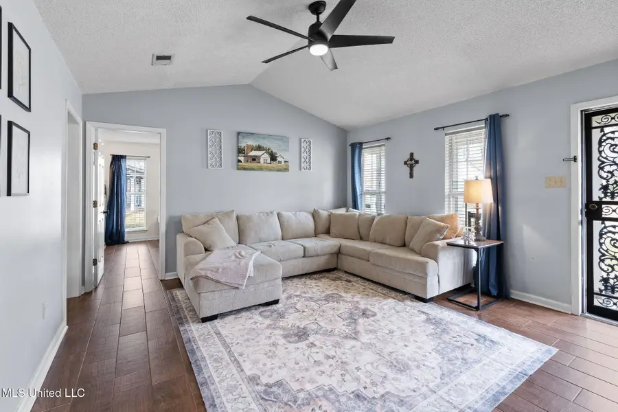 6531 Kristen Drive, Olive Branch, MS 38654 - Image #2