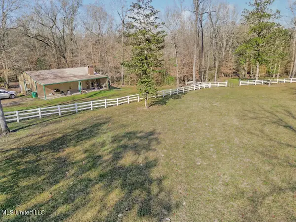 13645 Louisiana 10, St Francisville, LA 70775