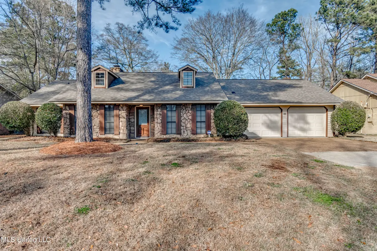 1422 Mossline Drive, Jackson, MS 39211 - Image #1