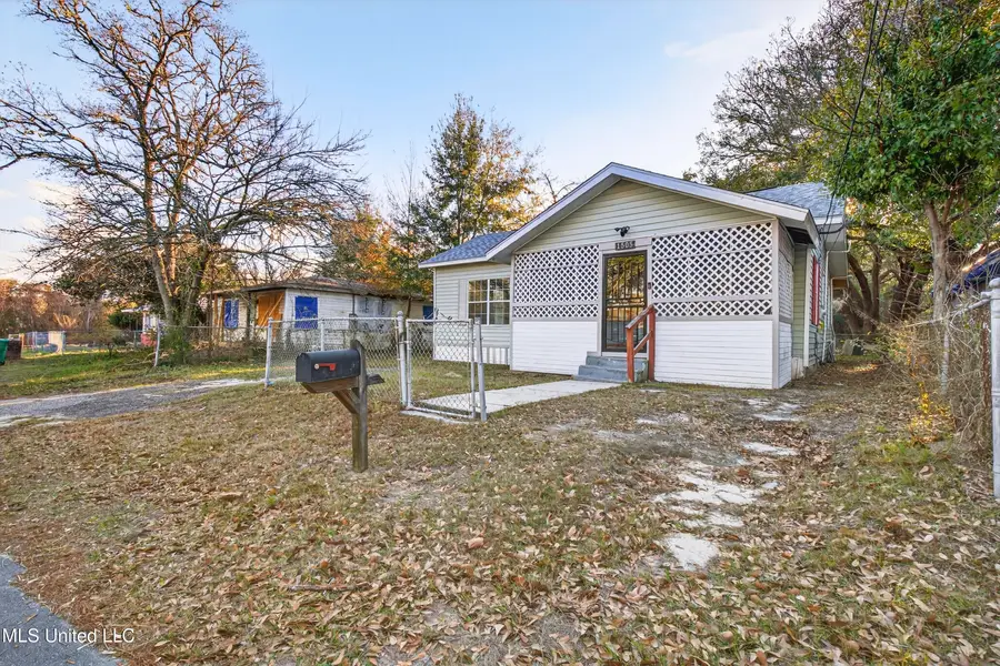 1505 R Dixie Avenue, Gulfport, MS 39501 - Image #2