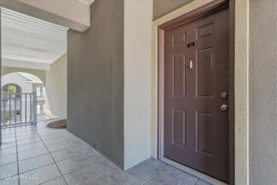 310 Holcomb Boulevard, Ocean Springs, MS 39564 - Image #3