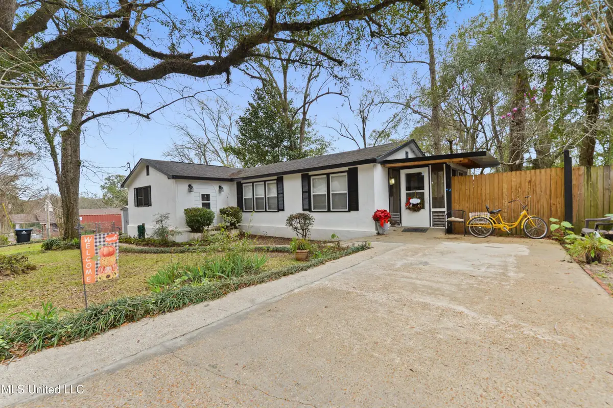 117 Cedar Street, Lucedale, MS 39452 - Image #1