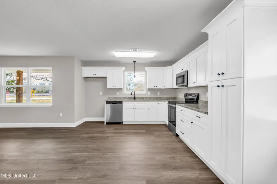 19 W Union Road, Carriere, MS 39426 - Image #3