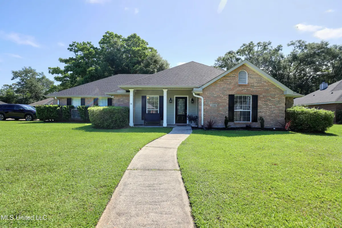 13342 E Carriage Circle, Gulfport, MS 39503 - Image #1