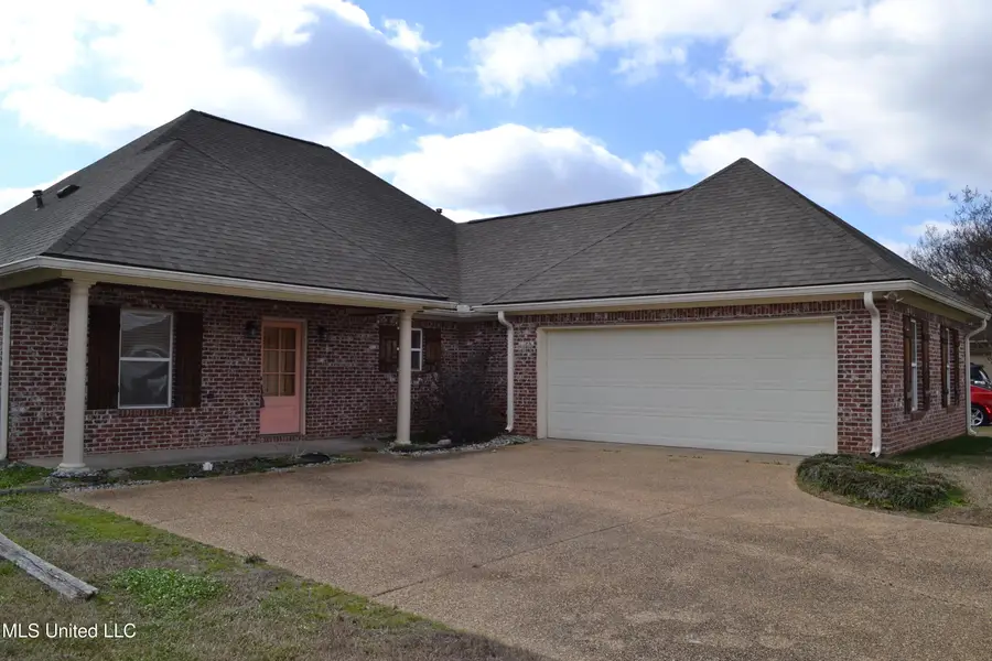 328 Red Cedar Drive, Brandon, MS 39047 - Image #2