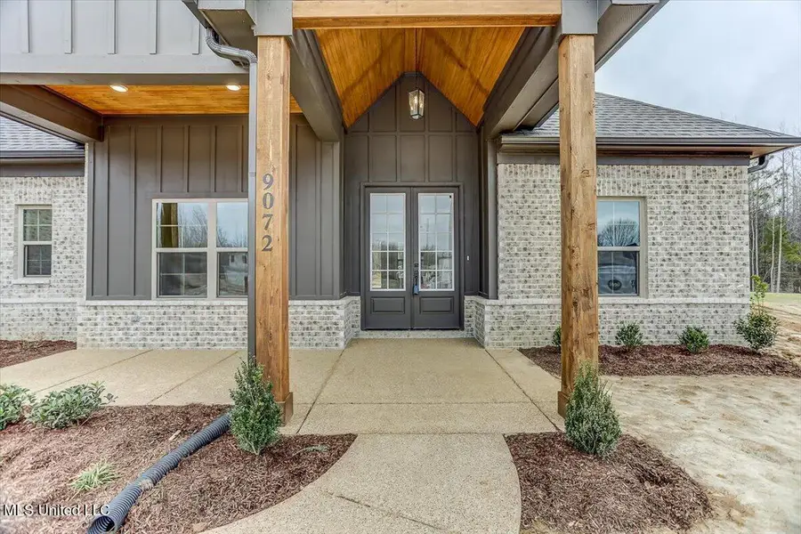 9072 Treadway Creek, Hernando, MS 38632 - #2