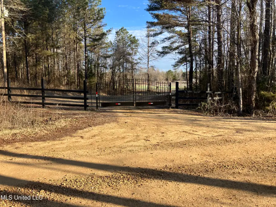 1750 Hendrix Road, Coffeeville, MS 38922 - #2