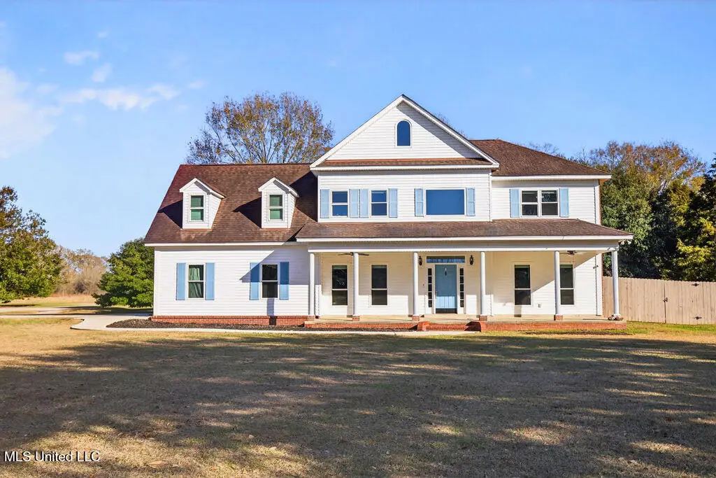 34 E Hidden Hills Drive, Picayune, MS 39466 - #1