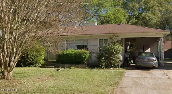 3654 Main Street, Jackson, MS 39213