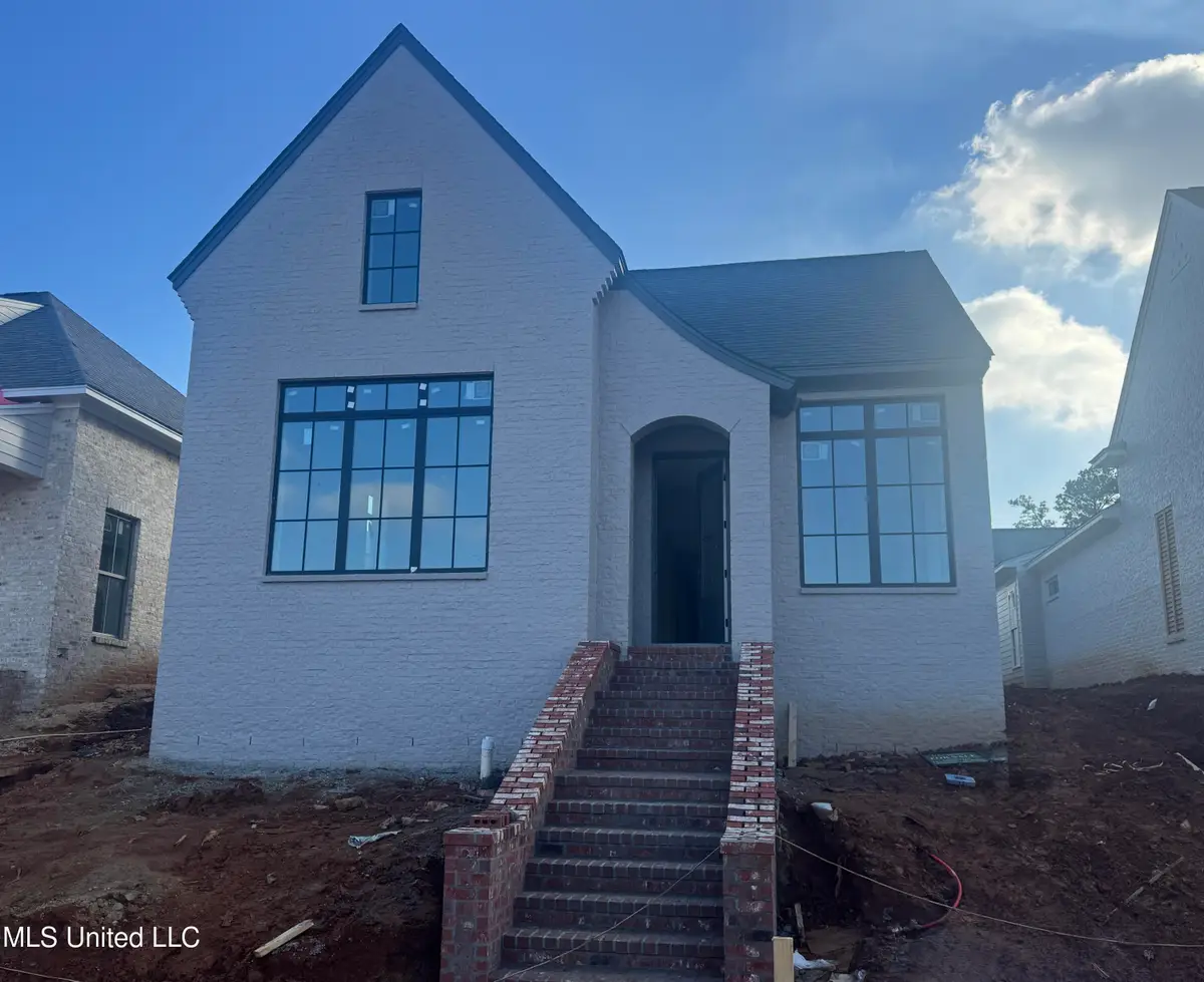 135 Water Street, Madison, MS 39110 - #1