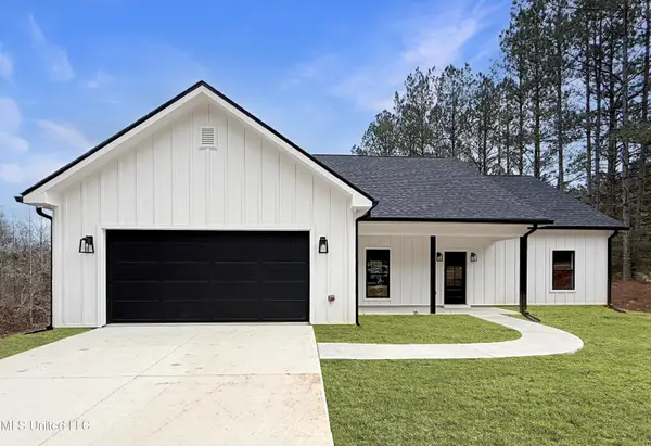 1021 Great Point Road, McComb, MS 39648