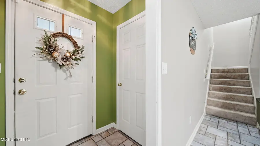 7734 S Chesterfield Drive, Southaven, MS 38671 - #3