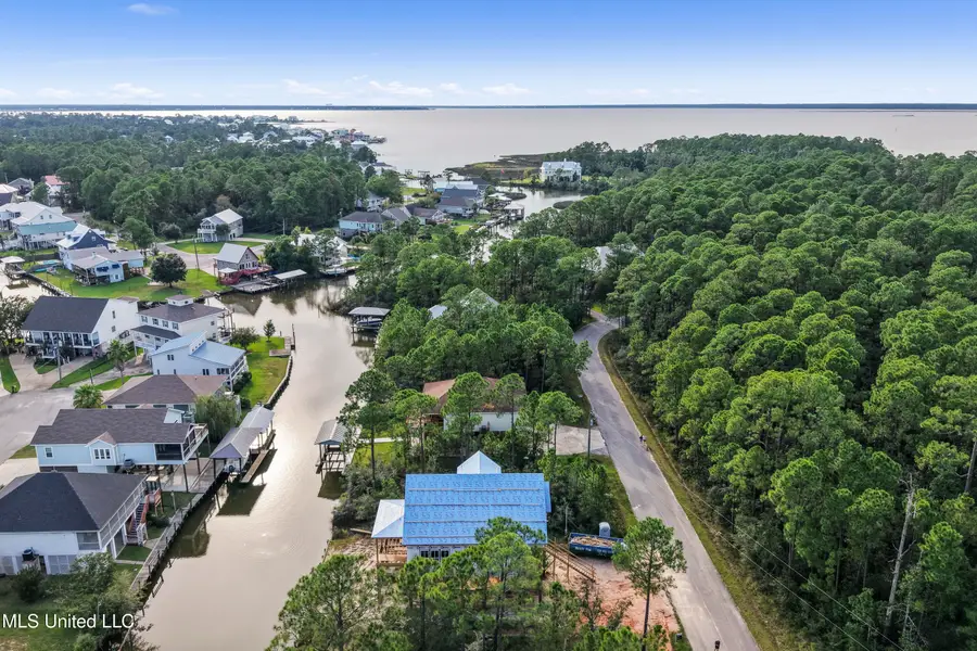 410 Orange Street, Pass Christian, MS 39571 - #3