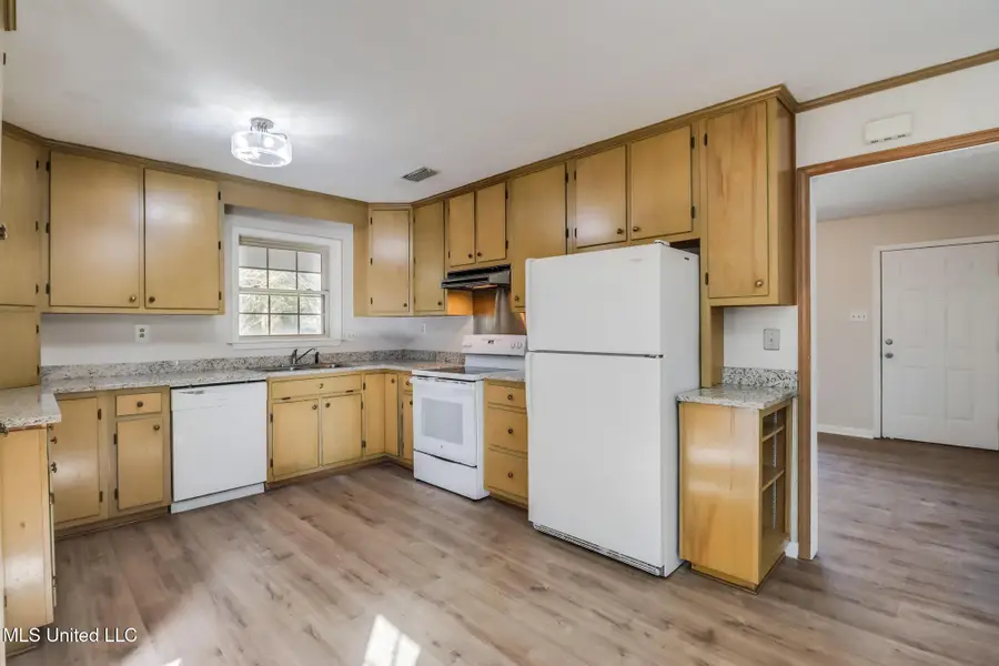 504 Clara Street, Wiggins, MS 39577 - #3