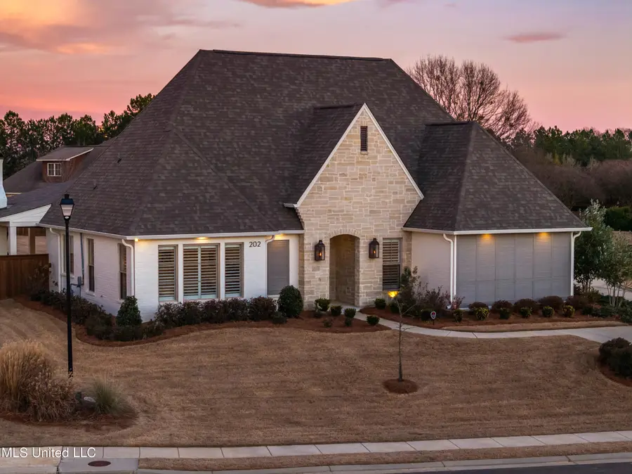 202 Parke Drive, Ridgeland, MS 39157 - Image #2