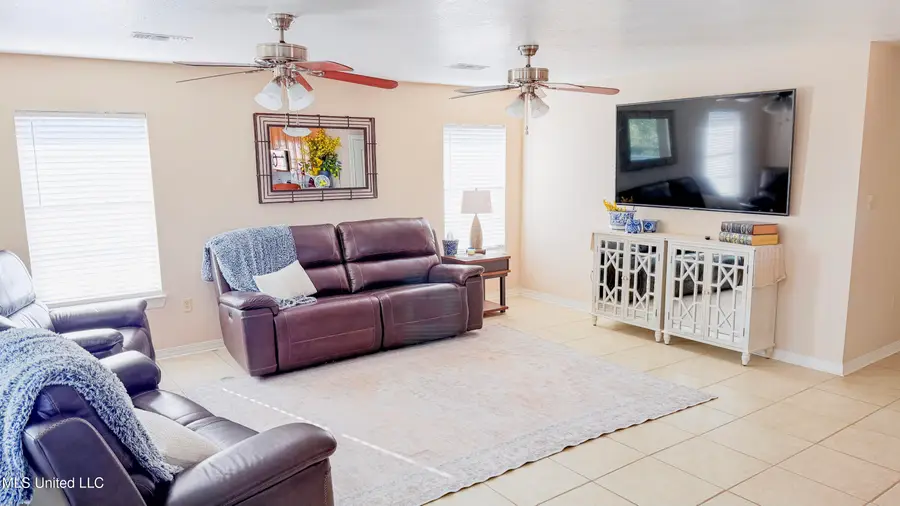 4004 Samoa Road, Pearlington, MS 39572 - #2