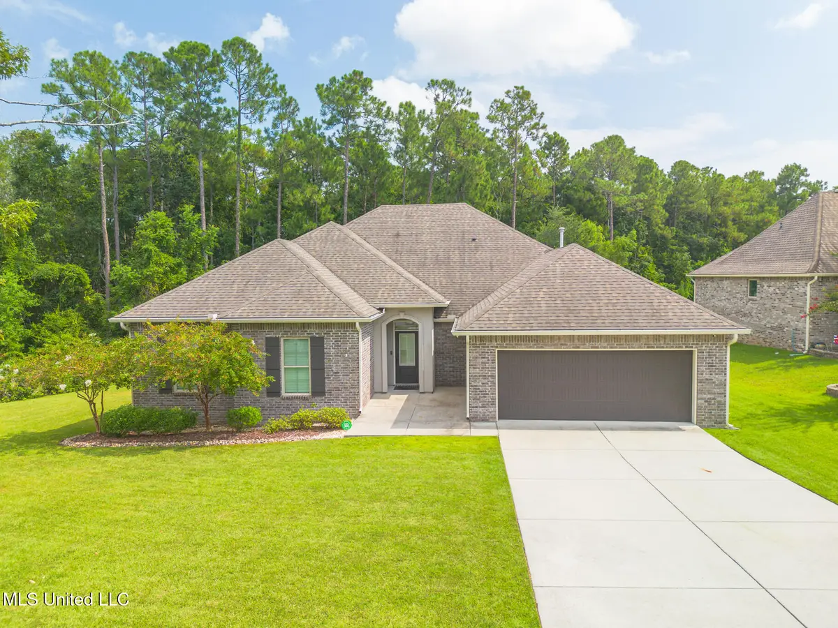 7591 Crescent Way Drive, Pass Christian, MS 39571 - #1