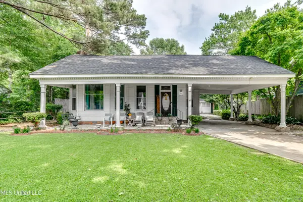 1110 Jackson Avenue, Yazoo City, MS 39194