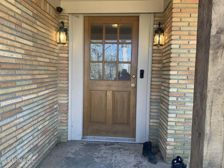 621 Middleton Road, Winona, MS 38967 - #3