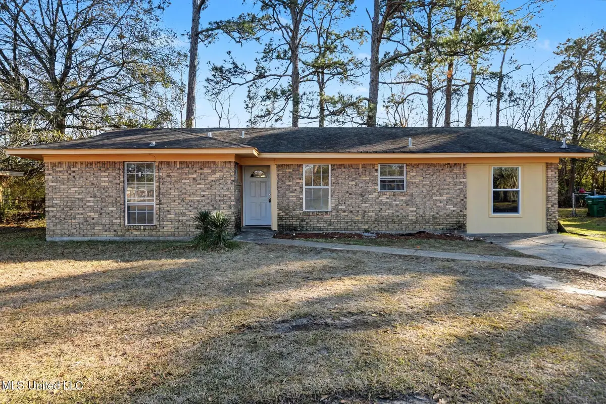 13101 Dedeaux Road, Gulfport, MS 39503 - Image #1