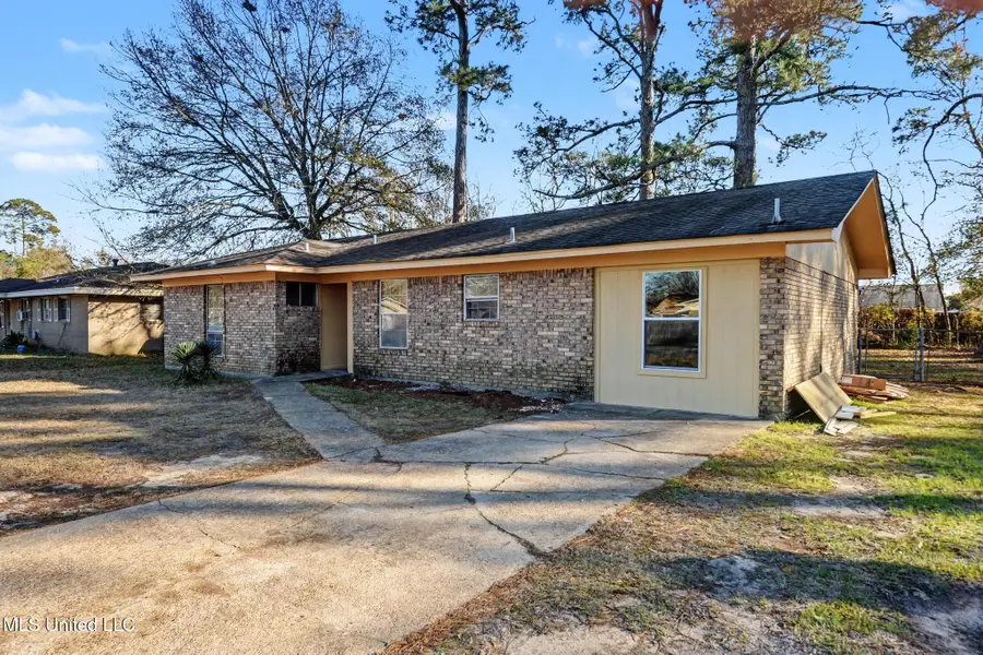 13101 Dedeaux Road, Gulfport, MS 39503 - Image #2