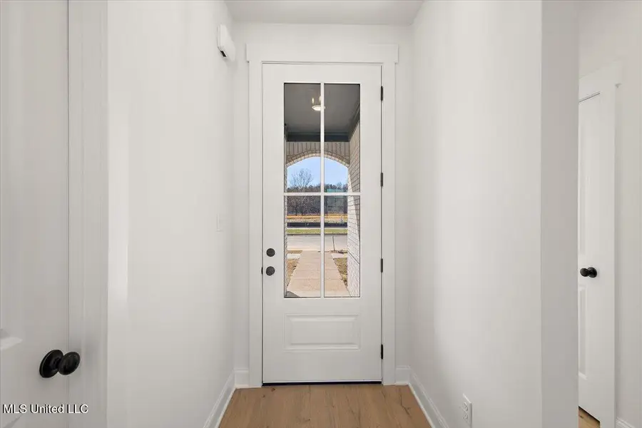 514 Bolivar Drive, Nesbit, MS 38651 - #3