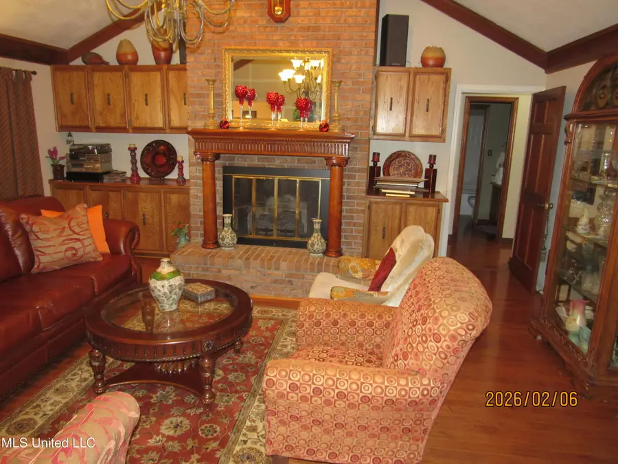 1903 Swayze Street, Yazoo City, MS 39194 - #3