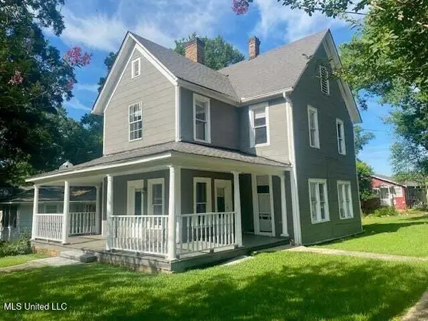 400 Burke Avenue, McComb, MS 39648