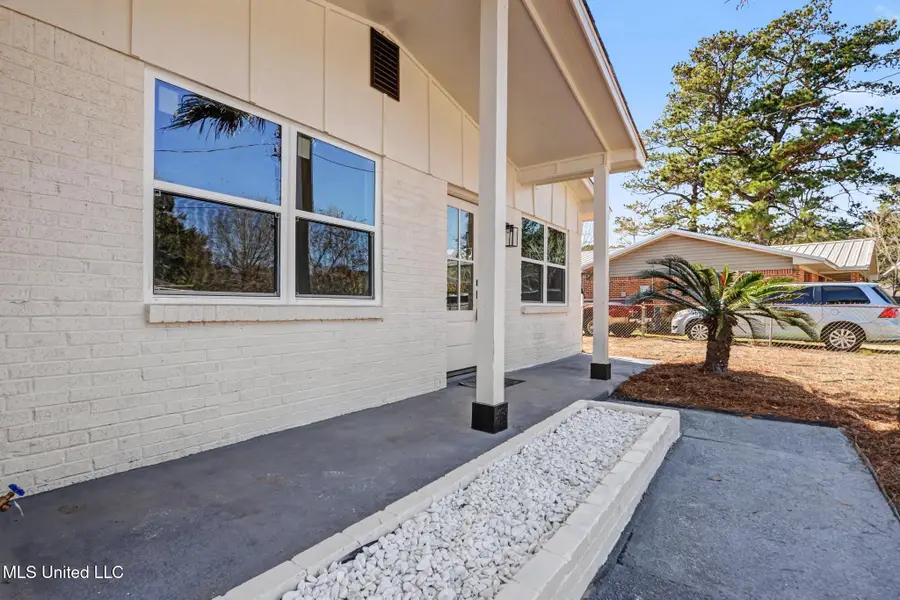 311 Robert Dale Drive, Gulfport, MS 39503 - Image #3