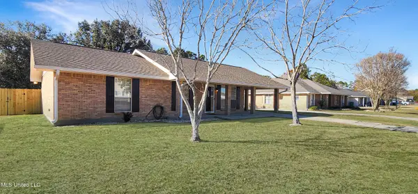 117 Spanish Cove, Waveland, MS 39576