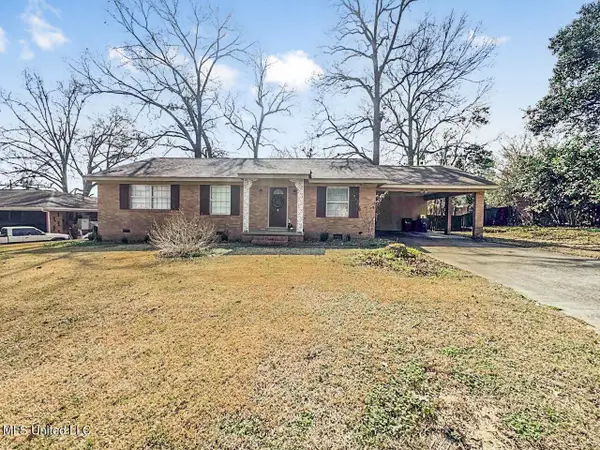 4 Oakhurst Drive, Natchez, MS 39120