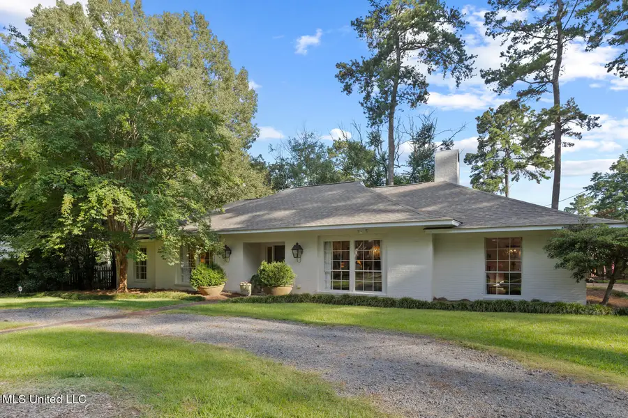 2467 E Northside Drive, Jackson, MS 39211 - #2