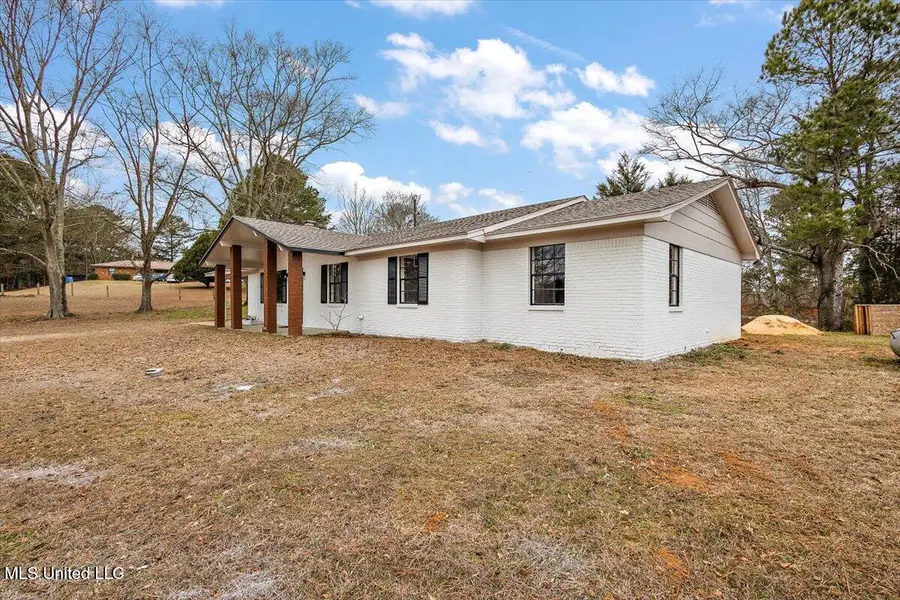 1233 Ms 25, Carthage, MS 39051 - #3