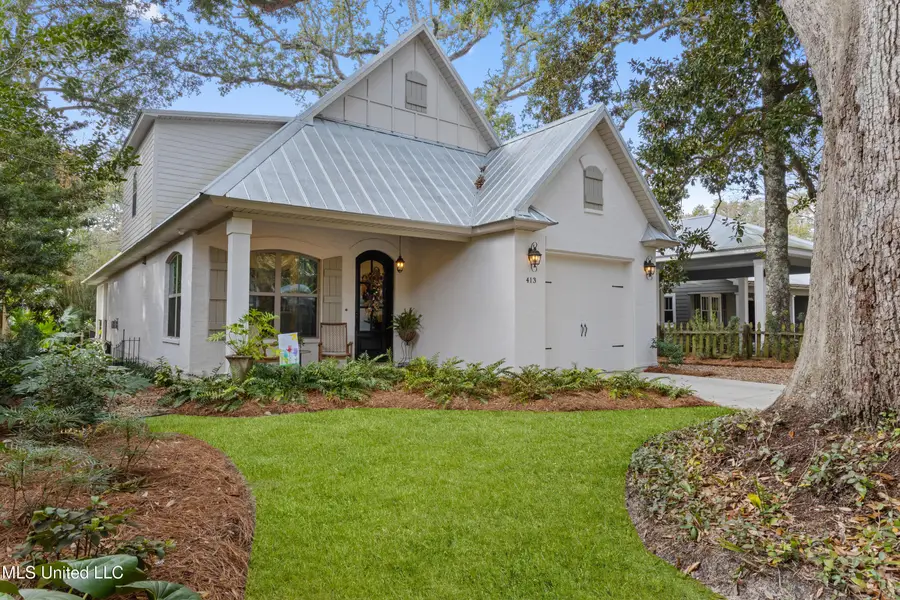413 Ward Avenue, Ocean Springs, MS 39564 - #2