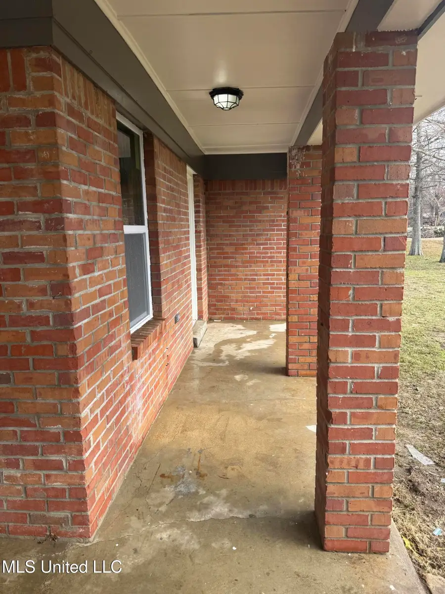 3305 Miller Road, Itta Bena, MS 38941 - #2