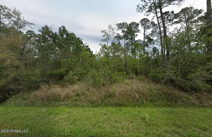 390 St Paul Avenue, Pass Christian, MS 39571 - #2