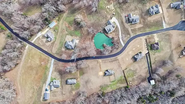 3 Jessica Cove, Holly Springs, MS 38635