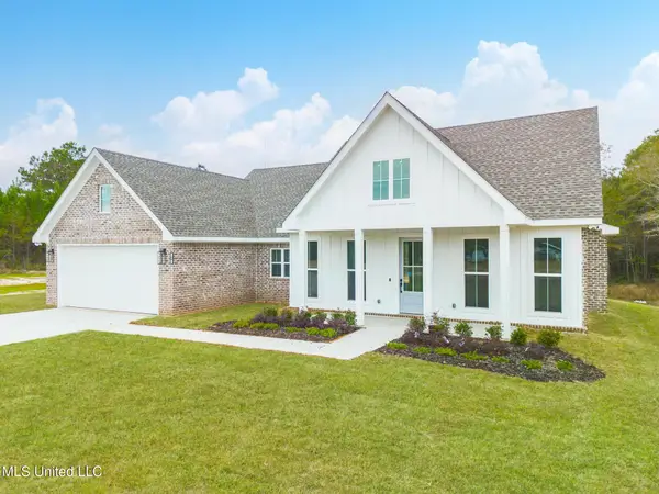 119 Clear Lake Road, Perkinston, MS 39573